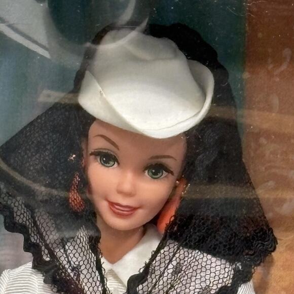 Vintage Barbie Scarlett O'Hara Gone With The Wind Doll 1994 Mattel Hollywood Leg - Picture 1 of 16